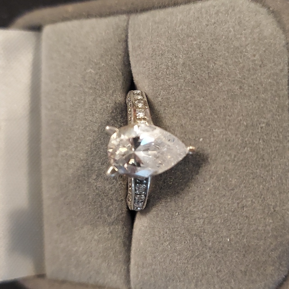 Vintage 4.5ct Pear Solitaire CZ Sterling Silver Ring